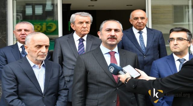 BAKAN GÜL: YILLAR SÜREN UYUŞMAZLIKLAR KISA SÜREDE ÇÖZÜME KAVUŞTURULACAK