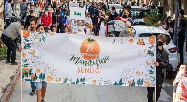 Seferihisar’da turuncu şenlik