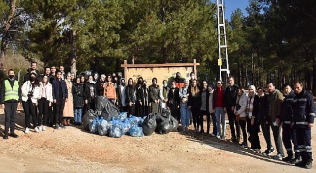 Bilecik Belediyesinden Şeyh Edebali Üniversite öğrencilerinin örnek davranışına destek!