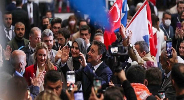 Ali Babacan’dan Erdoğan ve Bahçeli’ye: ‘Entrikalarınız bize vız gelir’