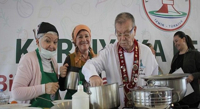 Karşıyaka’nın Çınarlarına Dopdolu Kutlama