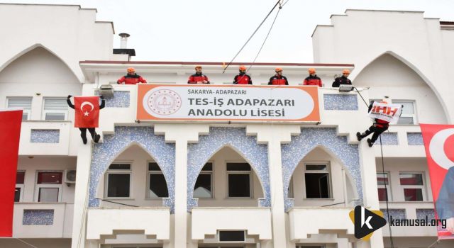 Tes-İş Adapazarı Anadolu Lisesinde Acil Durum Tatbikatı