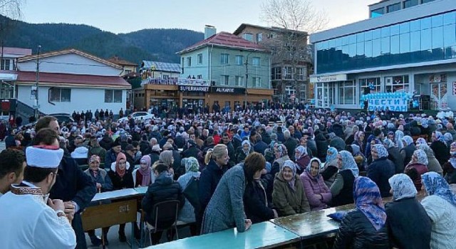 Osmangazi’den Balkanlar’a Kardeşlik Sofrası