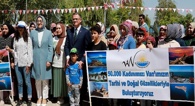 Van Büyükşehir, 50 Bin Vanlı Kadını Tarih ve Doğayla Buluşturuyor