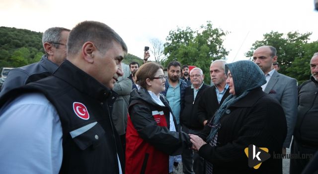 Yanık Sel Felaketinden Etkilenen Karabük’te İncelemelerde Bulundu