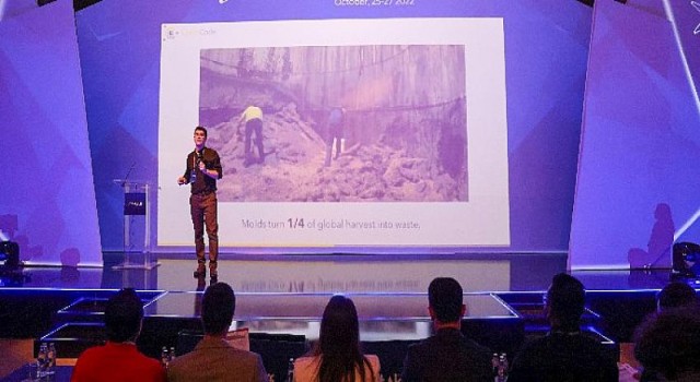 “Take Off İstanbul” Uluslararası Girişim Zirvesi İkinci Gününde Hız Kesmeden Devam Ediyor