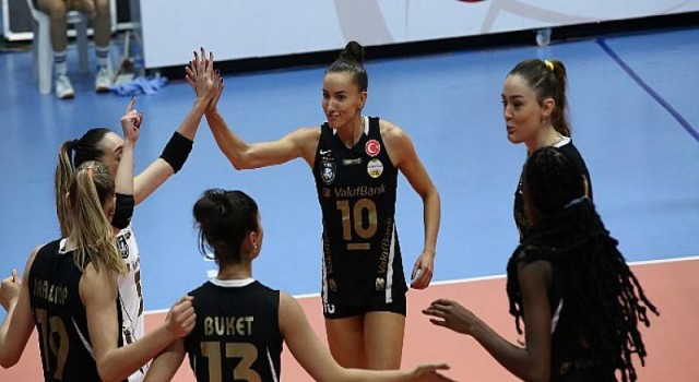 VakıfBank, Sarıyer deplasmanında set vermedi