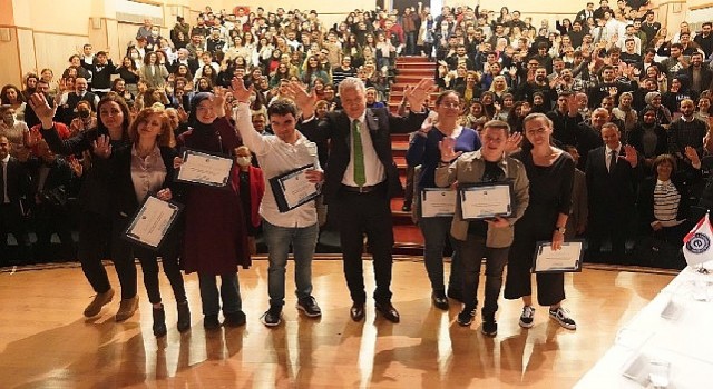 EÜ Sağlık Bilimleri Fakültesine “Engelsiz Üniversite” ödüllerinde iki bayrak