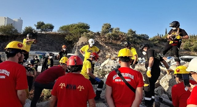 Milas belediyesi arama kurtarma ekibi eğitimlerine devam ediyor 