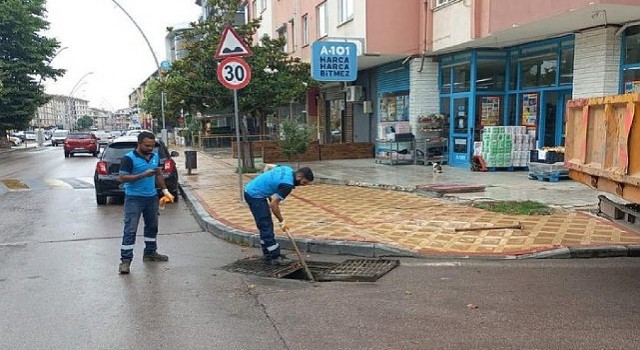 Kocaeli Büyükşehir, sağanak yağış öncesi teyakkuza geçti