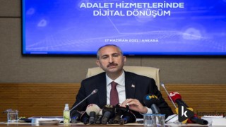 BAKAN GÜL: DİJİTAL MECRALAR HUKUK GÜVENLİĞİNİN DE ÖZGÜRLÜĞÜN DE ANA KONUSUDUR