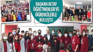 Konya Büyükşehir Belediye Başkanı Uğur İbrahim Altay Öğretmenler ve Öğrencilerle buluştu