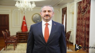 BAKAN GÜL: TÜRKİYE, HER PLATFORMDA VİCDANIN SESİ OLMAYA DEVAM EDECEK