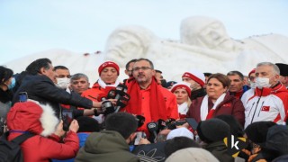 Bakan Kasapoğlu Kardan Heykellerin Açılışını Yaptı