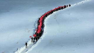 Gölcük Belediyesi Fotoğraf Yarışmalarında Dereceye Girenler Ödüllerine Kavuşuyor