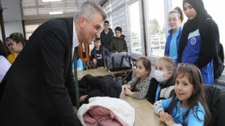 Başkan Sezer Ulaşlı Gençlik Merkezi’nde Gençlerle Bir Araya Geldi