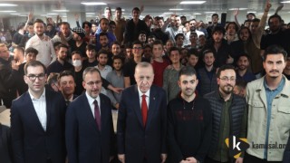 Erdoğan, Öğrencilerle İftarda Bir Araya Geldi