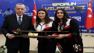 Erdoğan, Sporcularla İftar Yemeğinde Bir Araya Geldi