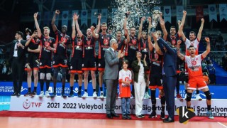 Ziraat Bankkart Voleybol Takımı’na Tebrik