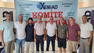 Kemer Belediye Başkanı Necati Topaloğlu, Kemer Turizmci ve İş Adamları Derneği (KEMİAD) toplantısına konuk oldu.