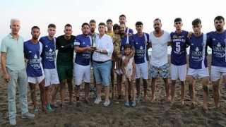 Menderes’te Plaj Futbolu Turnuvası