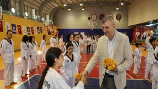 310 Gölcük Belediyesi Taekwando Sporcusu Kuşak Atladı