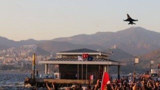 İzmir Airshow 2,2 Milyon İzleyicisi ile Rekor Kırdı