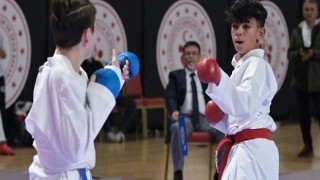 İller arası Karate Ligi Kocaeli’de nefes kesti