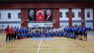 Canik Belediyesi’nden Sporculara Tam Destek