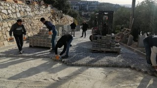 Hasanağa yolundaki problemi Gemlik Belediyesi çözüyor