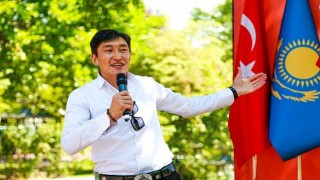 Kazak Milli Şairi Abay Kunanbayev Doğumunun 178’inci Yılında Anıldı